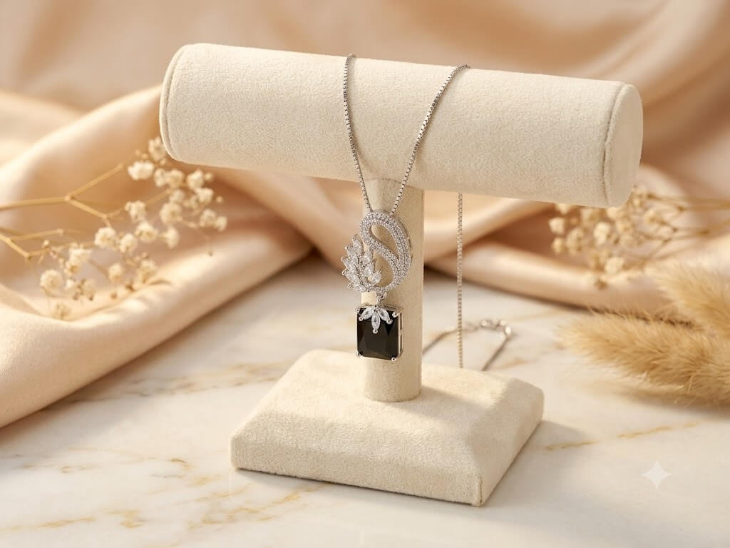 Swan Diamond Pendant And Black Cushion-Cut Stone