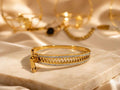 Hand Harnes Design 1