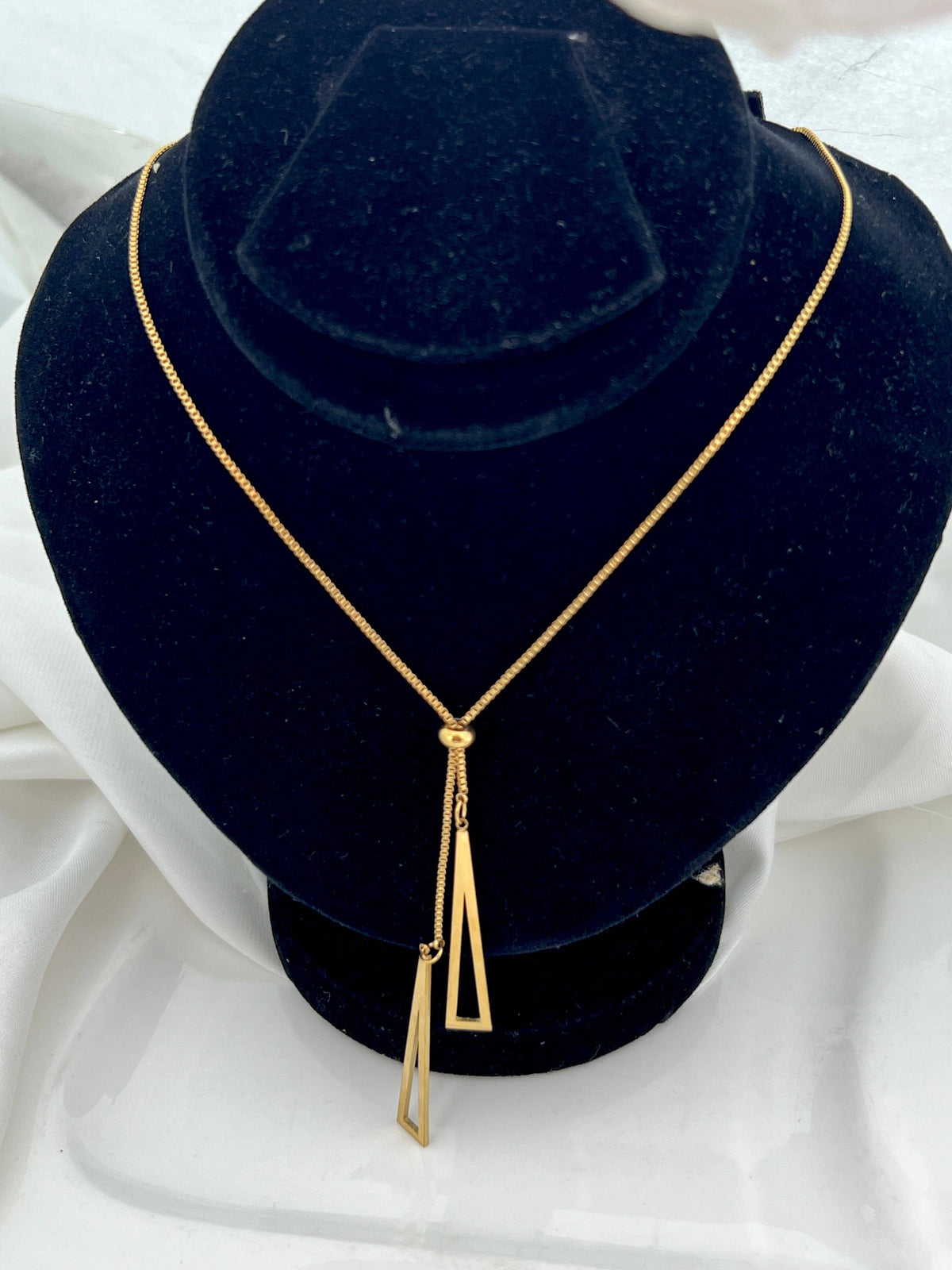 Green Onyx Pendant Necklace