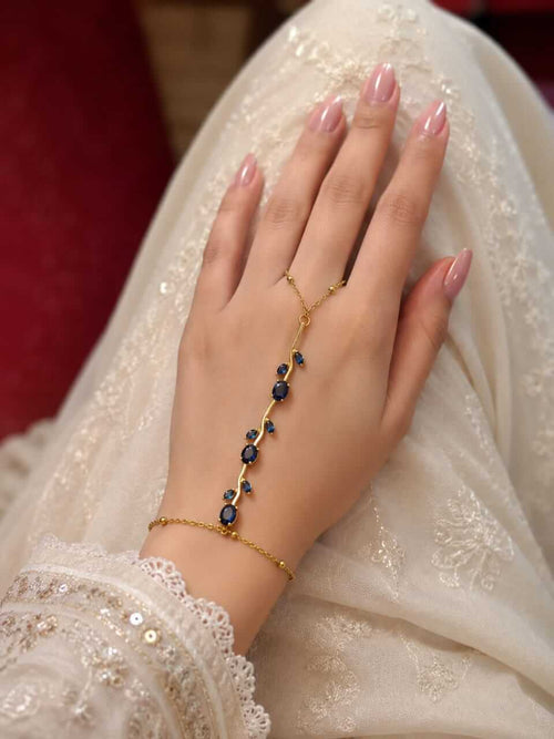 Beautiful Hand Harness with Black Pearls